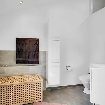 Vakantiehuis Zuhra - 250m From The Sea By Interhome