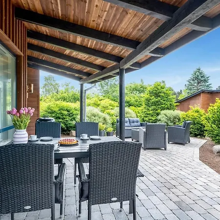 Vakantiehuis Zuhra - 250m From The Sea By Interhome Præstø