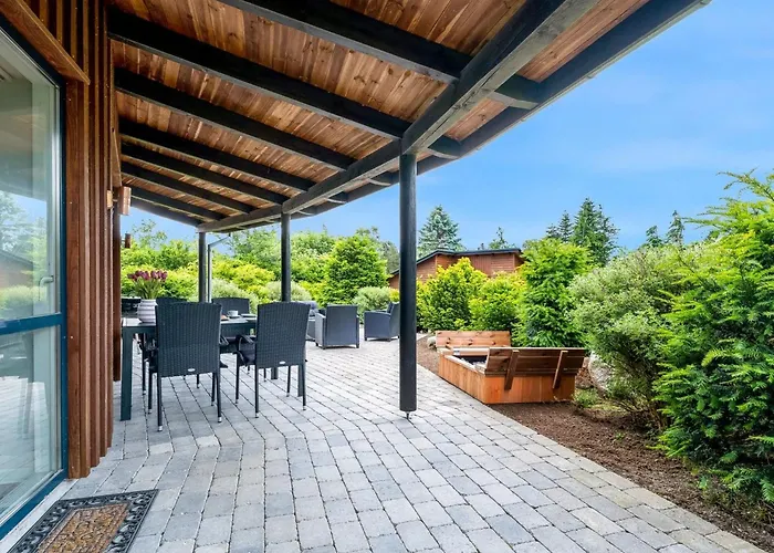 Zuhra - 250m From The Sea By Interhome Престё